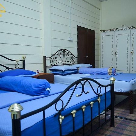 Teratak Ibunda Guest House Kota Bharu Exterior foto